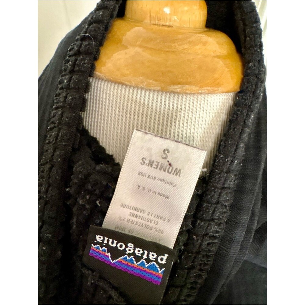 Patagonia R1 Pullover - Picture 6 of 9